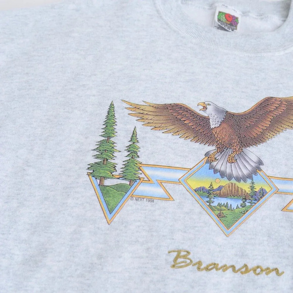 Vintage  '98 Fruit Of The Loom Best Branson Mo Eagle Outdoors Crew Neck Sweater - Picture 8 of 10